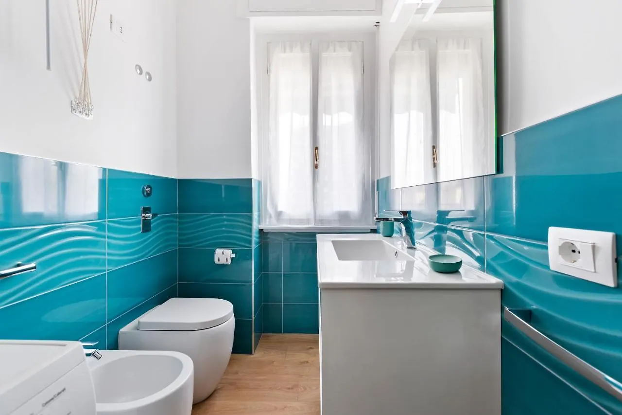 Red Subway Line Modern Flat Apartment Milan